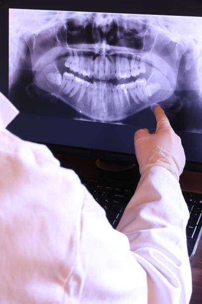 Best After-Hours Emergency Dentist in Kouts, IN